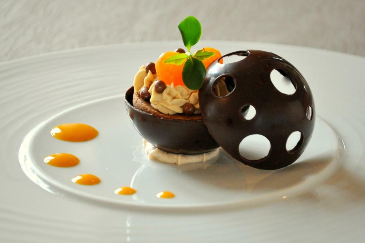 Logis Hotel Le Moulin De Chalons Le Guâ المظهر الخارجي الصورة